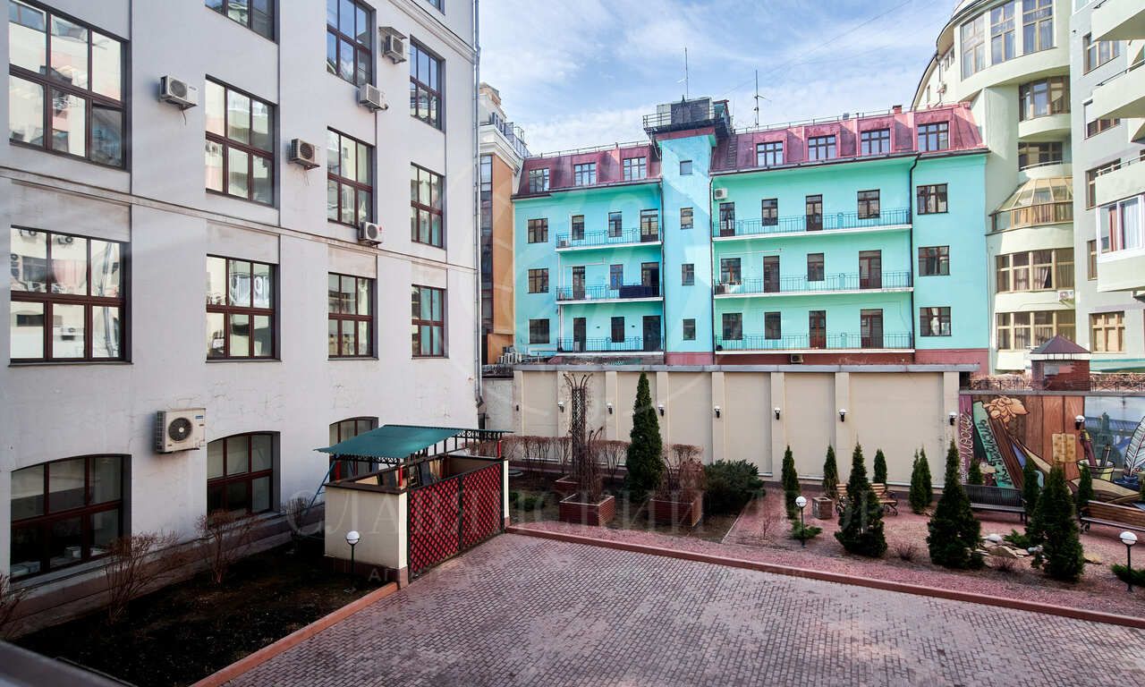 Лот-9576 продажа квартиры Филипповский пер. 13с2 Помпейский дом (Amorini  Dorati) — Славянский Двор